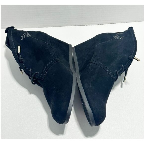 Cloudwalkers by Avenue Ankle Boots Booties Embroidered Flowers Lace‎ Up Black 9 - Picture 8 of 10